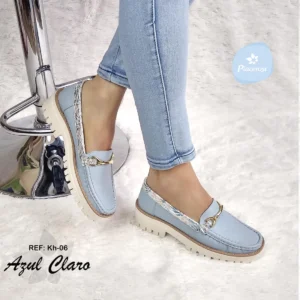 KH-06 Azul claro folia pétalos