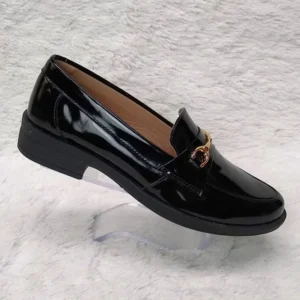 PT-05 Negro charol