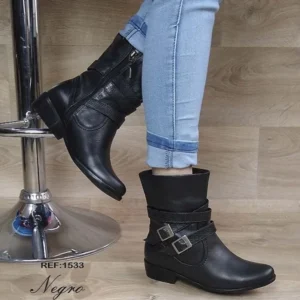 1533 Negro