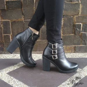 753 Negro